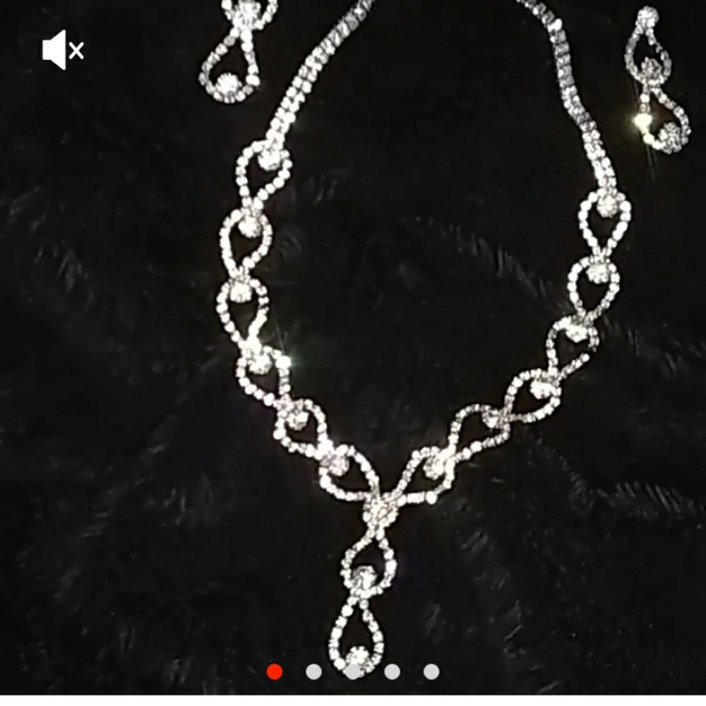 Necklace and earring set for prom or Wedding